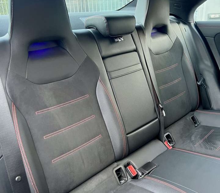 Mercedes-Benz CLA 200 - Image 8