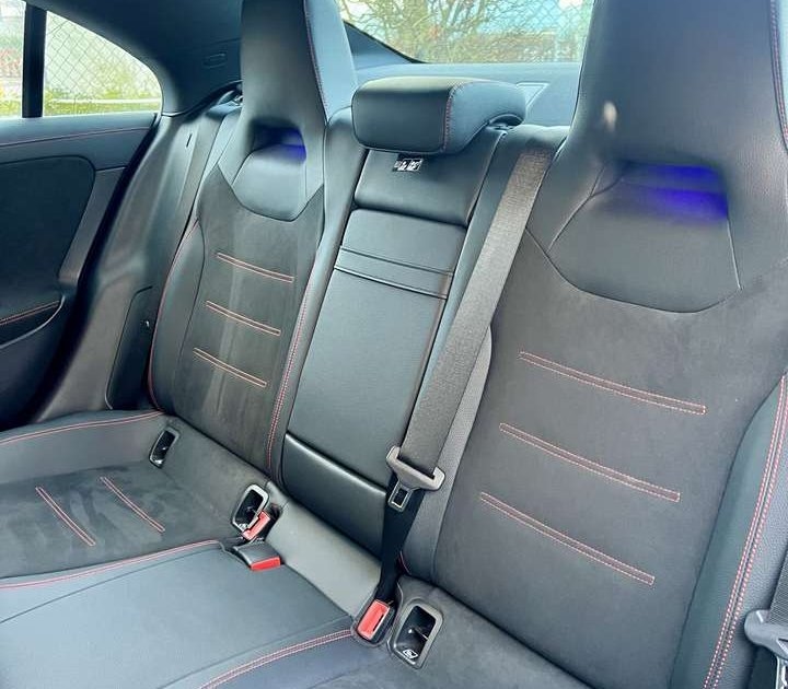 Mercedes-Benz CLA 200 - Image 9