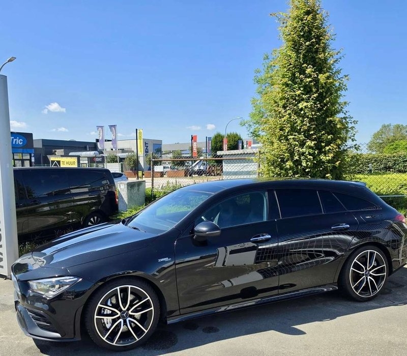 Mercedes-Benz CLA 35 AMG - Image 2