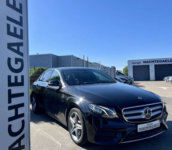 Mercedes-Benz E 300 - Image 2