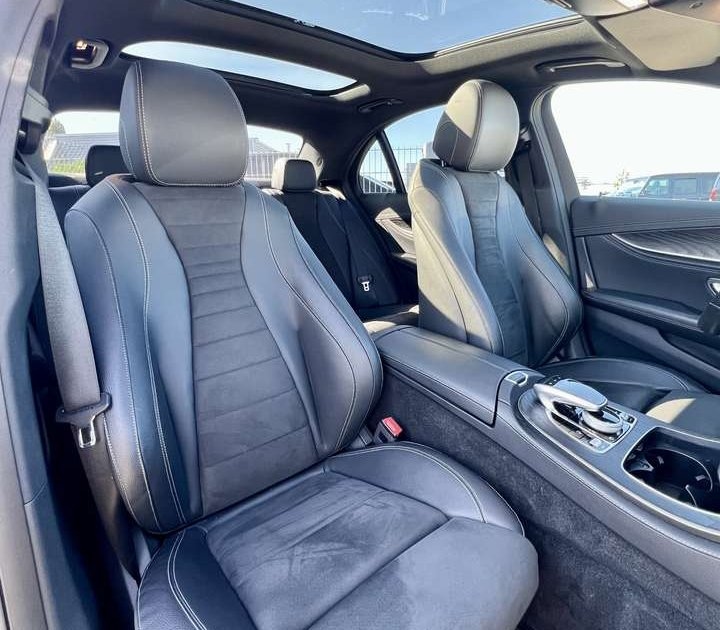 Mercedes-Benz E 300 - Image 9