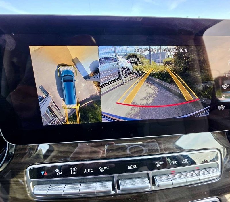 Mercedes-Benz GLC 220 - Image 12