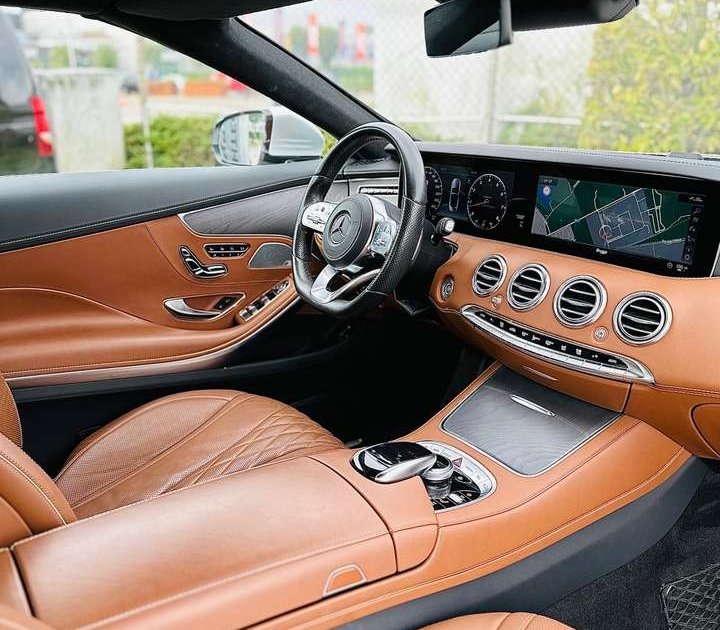 Mercedes-Benz S 560 - Image 12