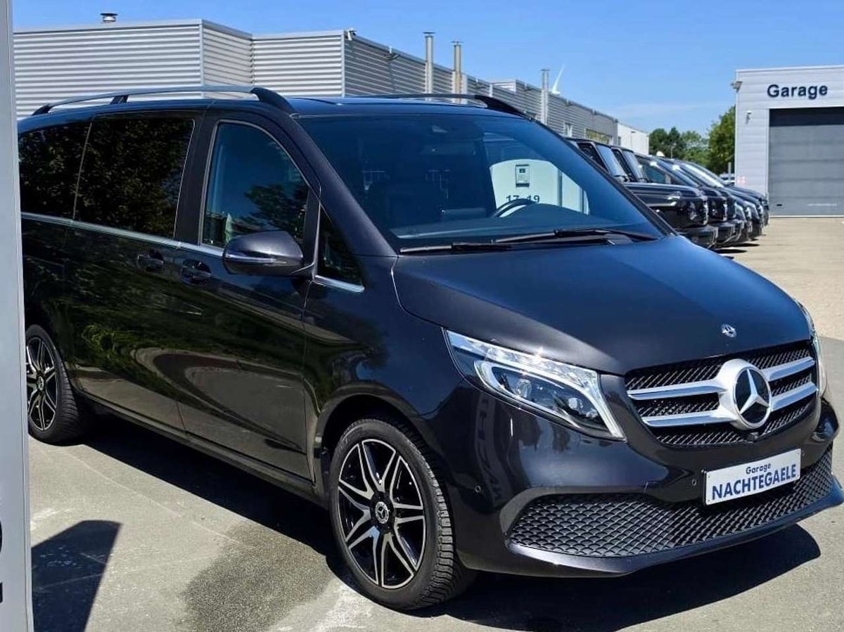 Mercedes-Benz V 300 - Image 1